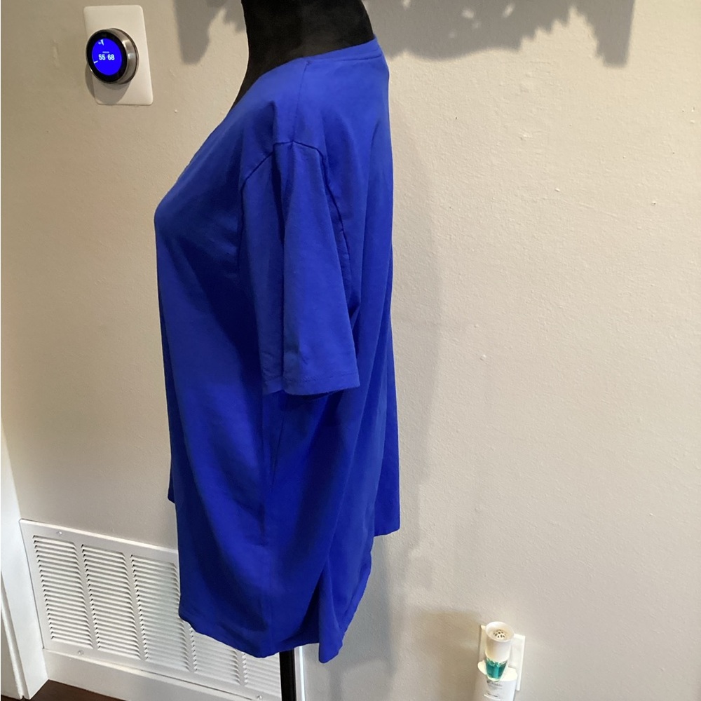 EUC - Hanes "Perfect" Cobalt Blue Tee - Worn Once - Size 2x!!! - Picture 7 of 9